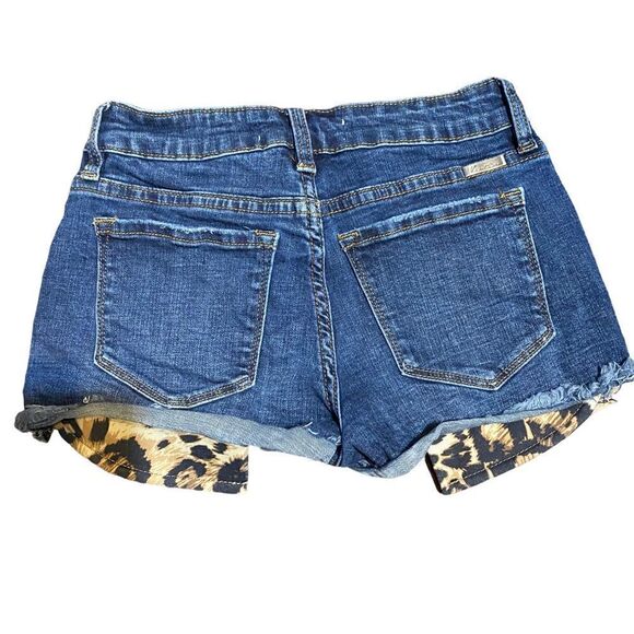 Kancan Leopard Pocket Frayed Distressed Denim Shorts Size Small - Picture 6 of 10